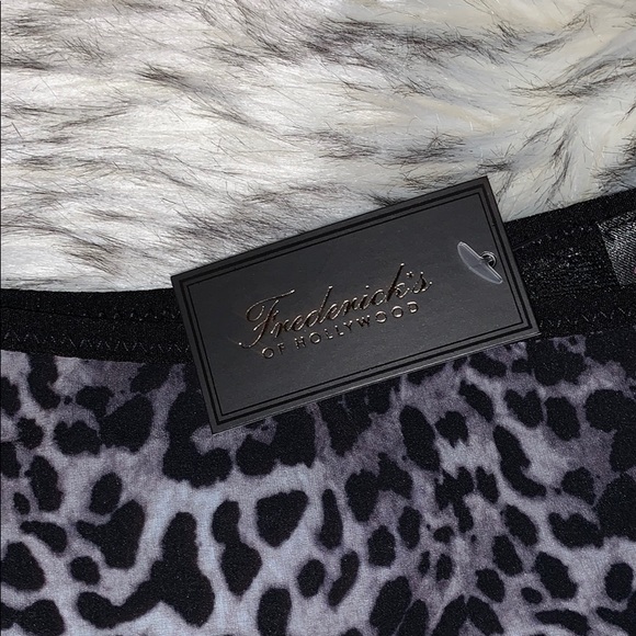 Frederick’s of Hollywood Panties - Picture 4 of 5